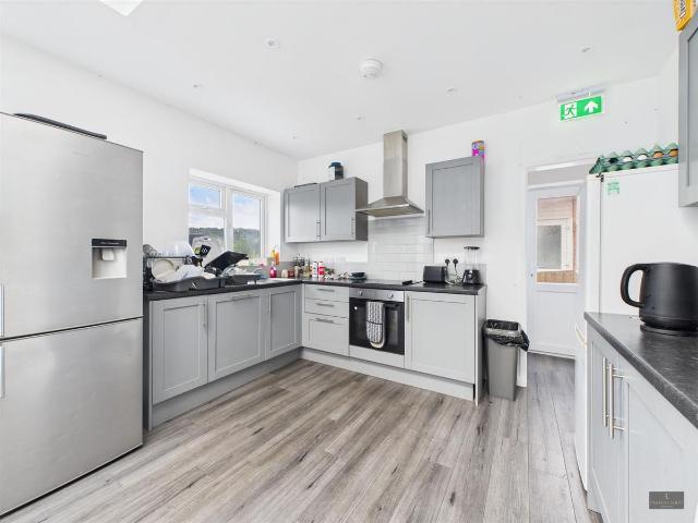 Apartment for rent in Exwick, Exeter