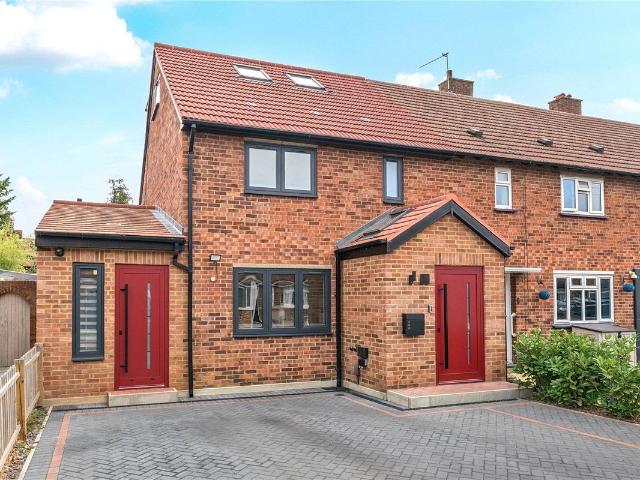 House for rent in Hersham, Elmbridge
