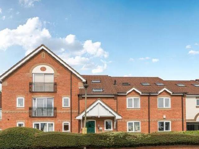 House for sale in The Slade, Oxfordshire