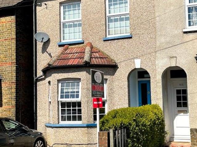 Room for rent in Cowley, Greater London