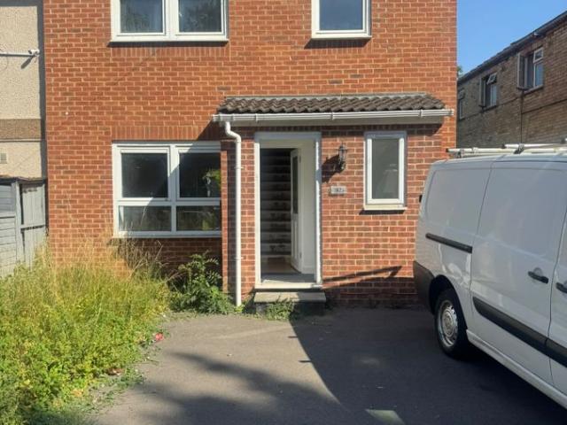 House for rent in The Slade, Oxfordshire