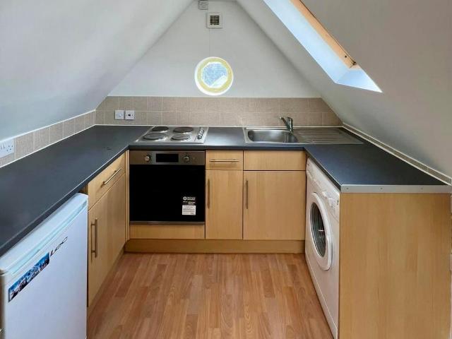 Apartment for rent in Robin Hood, The Slade