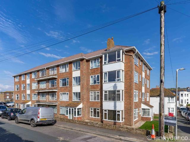 Apartment for rent in Rottingdean