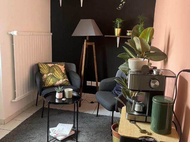 Büro mieten in Einigen, Zürich