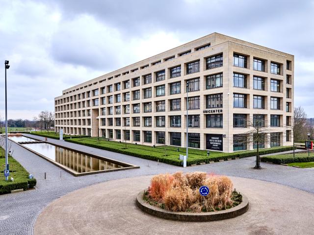 Bureau location à Lava, Brabant