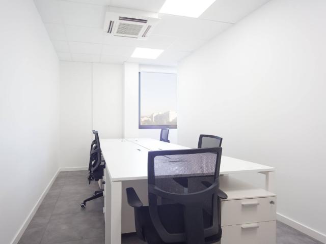 Oficina en alquiler en Tetuán, Madrid