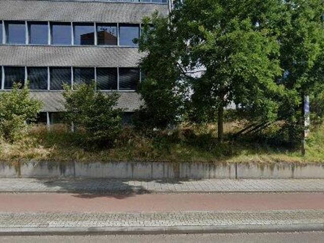Bedrijfspand te huur in Maastricht-Oost, Maastricht