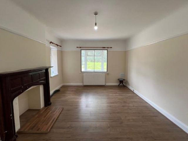 Apartment for rent in London Borough of Ealing, Hanwell