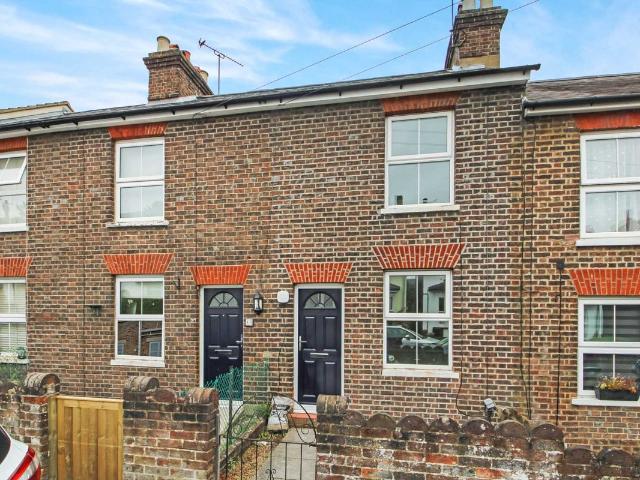 House for rent in Pouchen End, Hertfordshire
