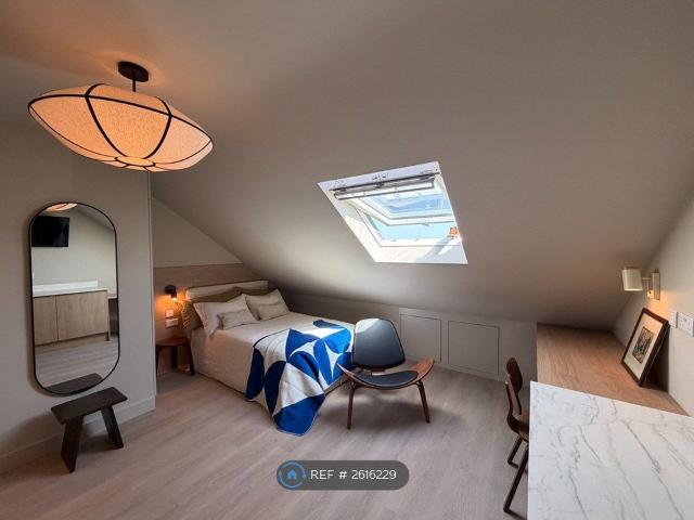 Room for rent in Spring Park, Luton