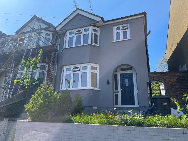 House for rent in Spring Park, Luton