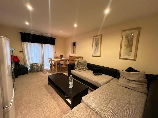 Apartment for rent in Southcourt, Aylesbury