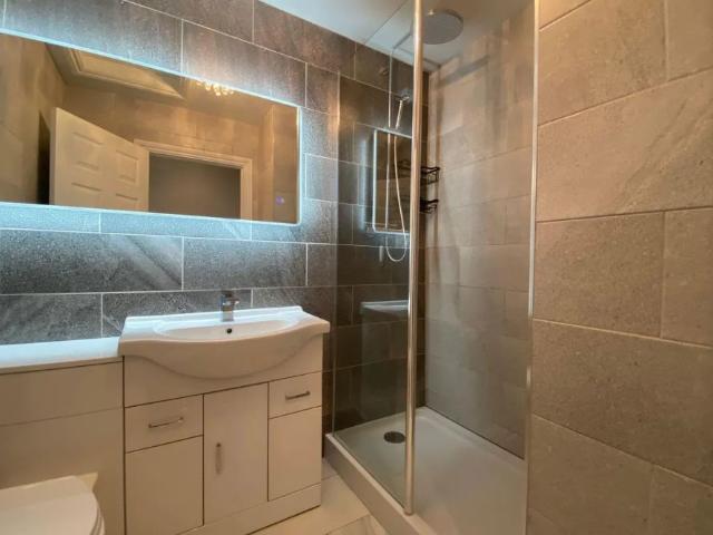 Apartment for rent in Coxtie Green, Navestock Side