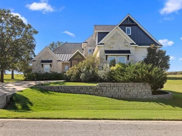 House for sale in Gordonville, Texas