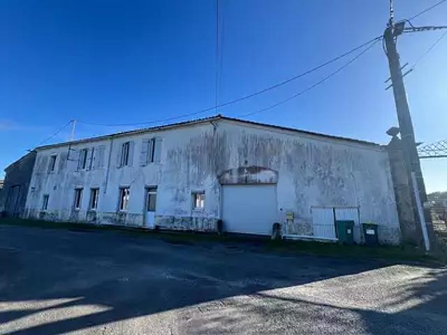Maison vente à Saintes, Cozes