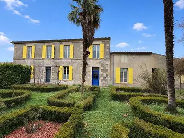 Maison vente à Saintes, Cozes