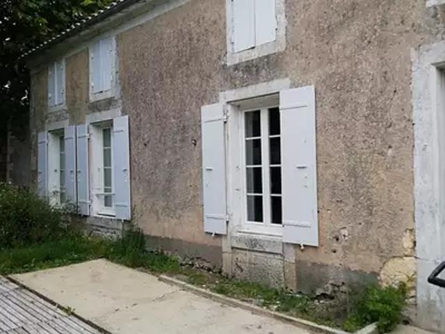 Maison location à Saintes, Cozes