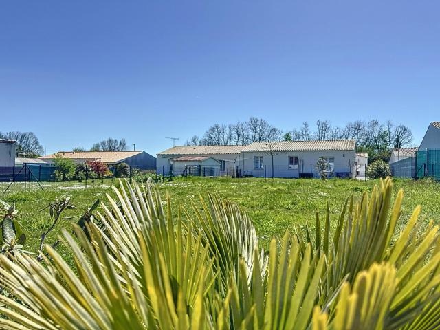 Maison vente à Cozes