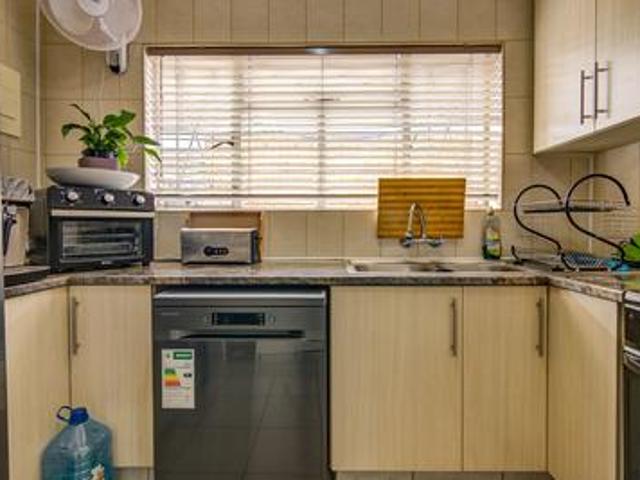 Townhouse for rent in Springs, Gauteng