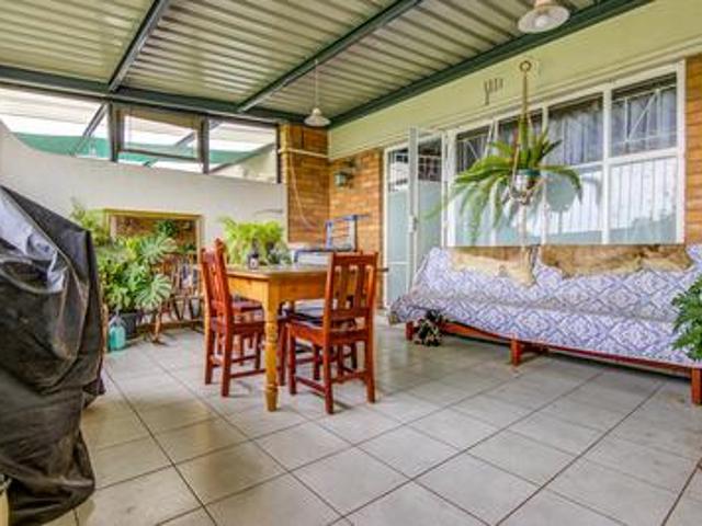 Townhouse for rent in Ekurhuleni, Gauteng