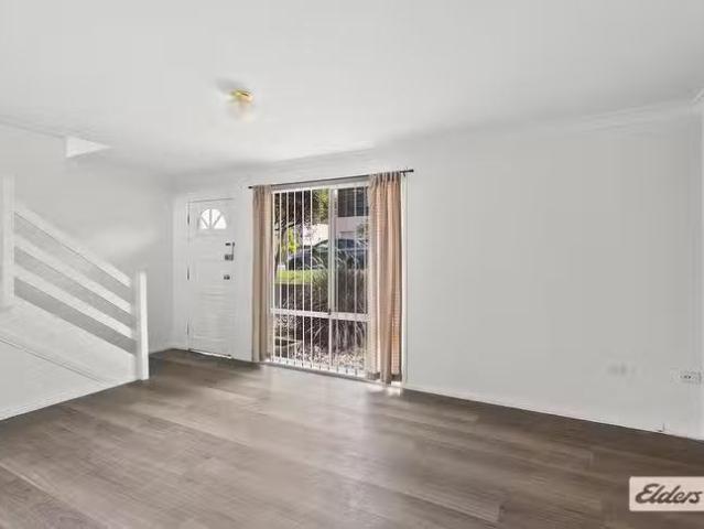 House for rent in Wollongong West, New South Wales