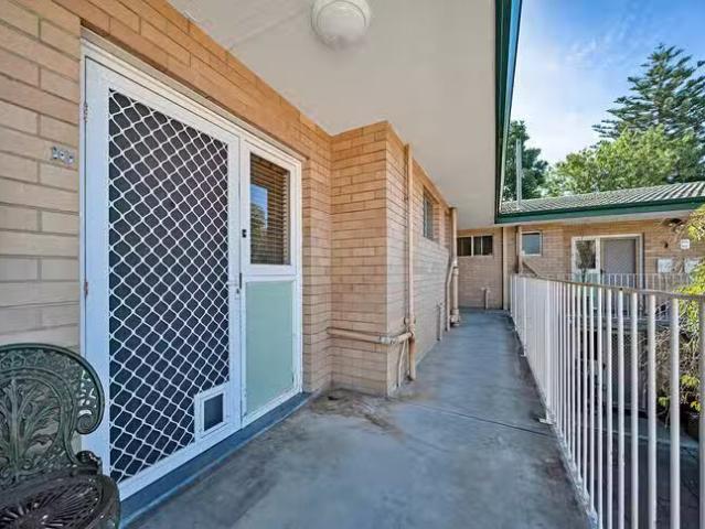 Apartment for rent in Menora, Western Australia