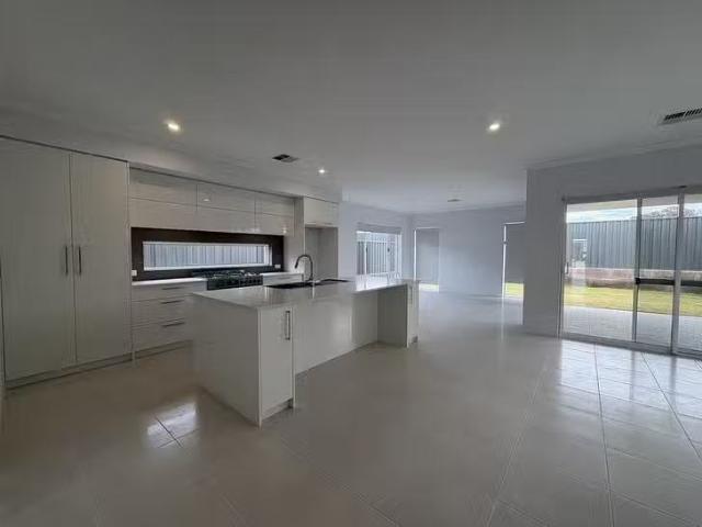 House for rent in South Guildford, Western Australia