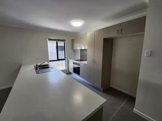 House for rent in Kirwan, Queensland