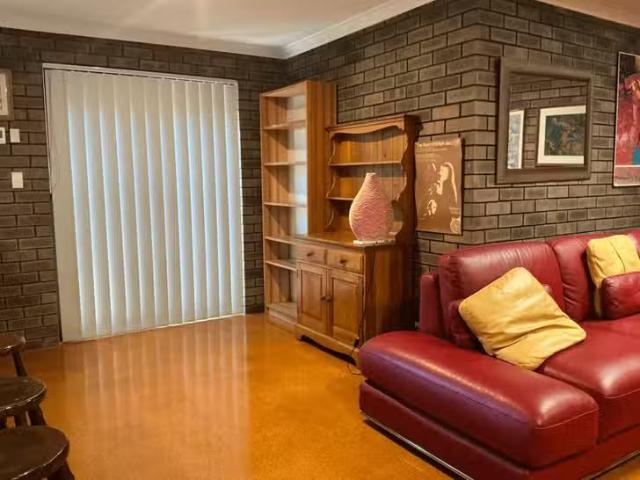 House for rent in Woodvale, Western Australia