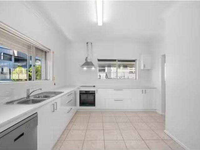 Apartment for rent in Toombul, Queensland