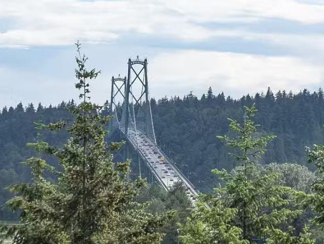 Condo for rent in North Vancouver, British Columbia