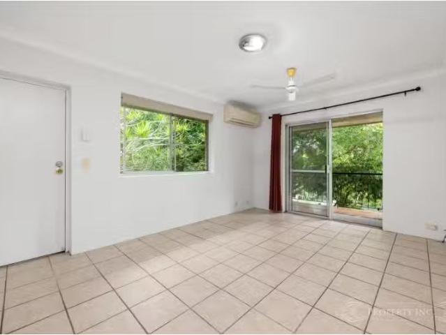 Apartment for rent in Toombul, Queensland