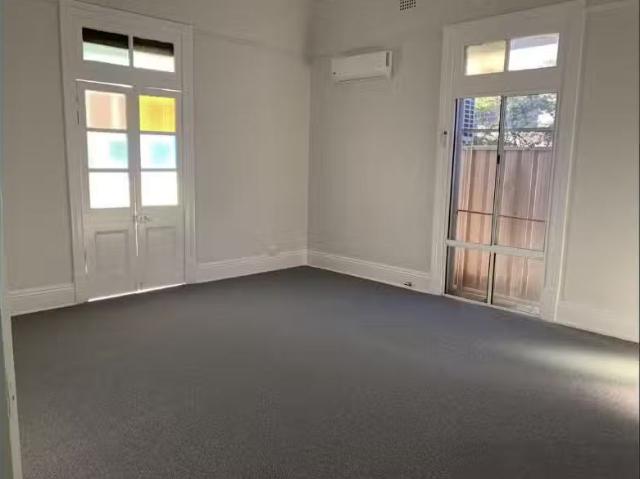 Apartment for rent in Piallamore, New South Wales
