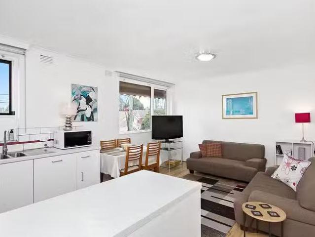 Apartment for rent in Camerons Creek, Victoria