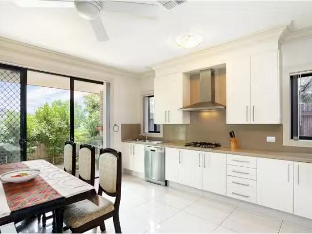 Condo for rent in Sydney, New South Wales