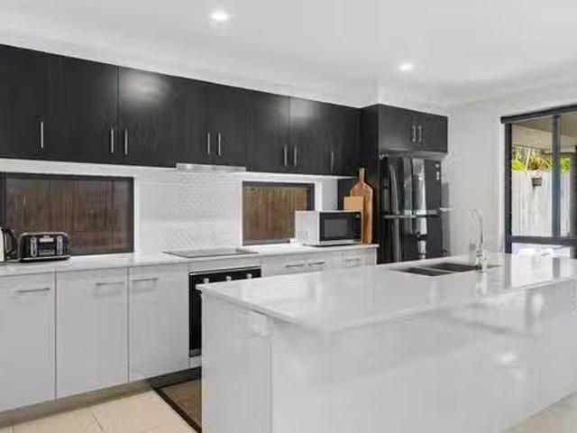 Apartment for rent in Toombul, Queensland