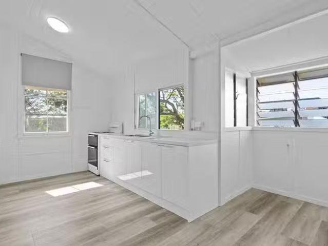 Apartment for rent in Toombul, Queensland