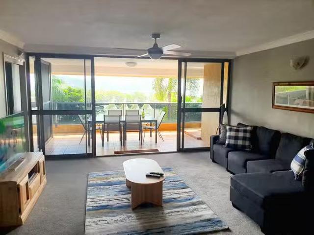Apartment for rent in Cannonvale, Queensland