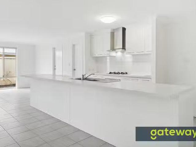 House for rent in Success, Western Australia