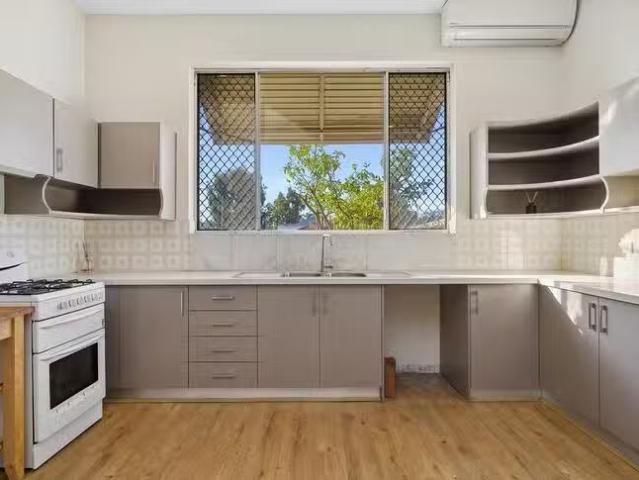 House for rent in North Perth, Western Australia