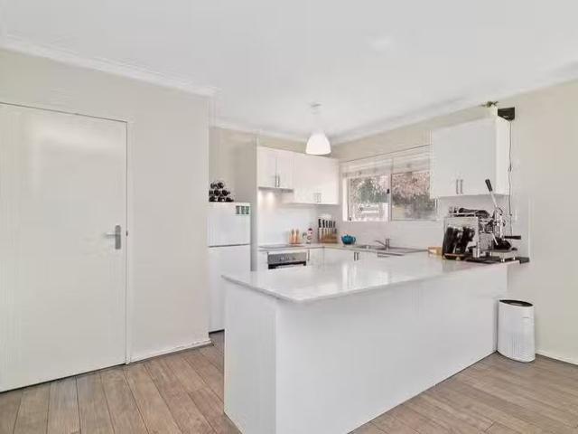 Apartment for rent in Maylands, Western Australia