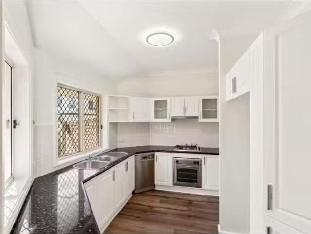 Condo for rent in Wollongong West, New South Wales