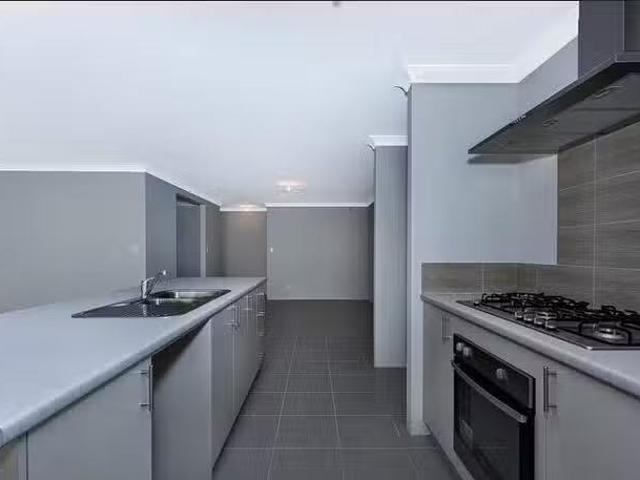 House for rent in Parklands, Western Australia