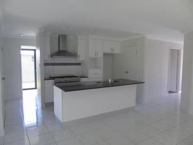 House for rent in Bucasia, Queensland