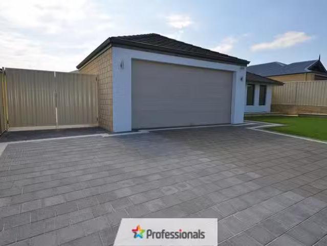 House for rent in Parklands, Western Australia
