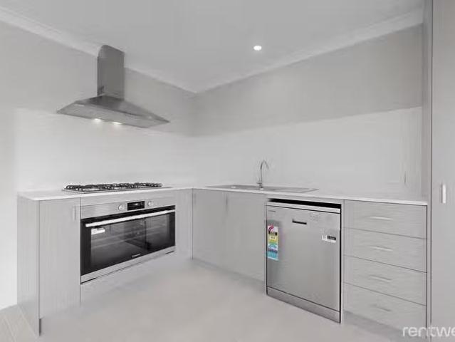 House for rent in Eglinton, Western Australia