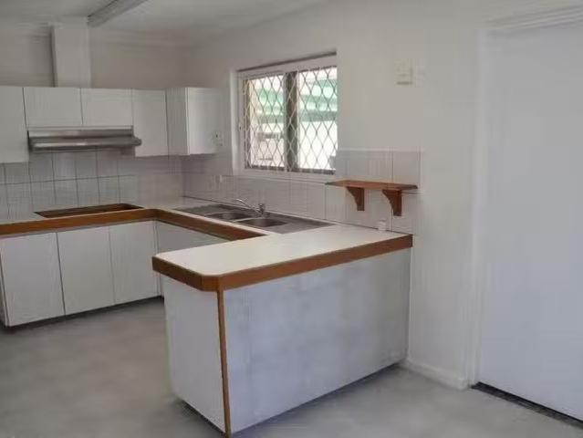 House for rent in Cloverdale, Western Australia