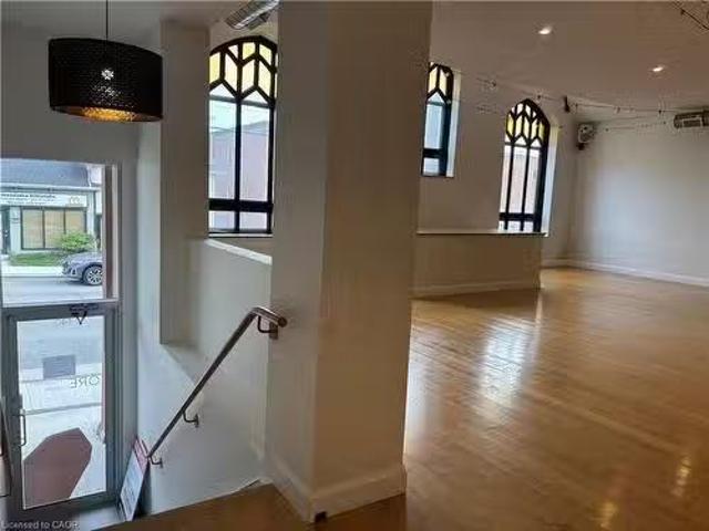 House for rent in Ancaster, Ontario