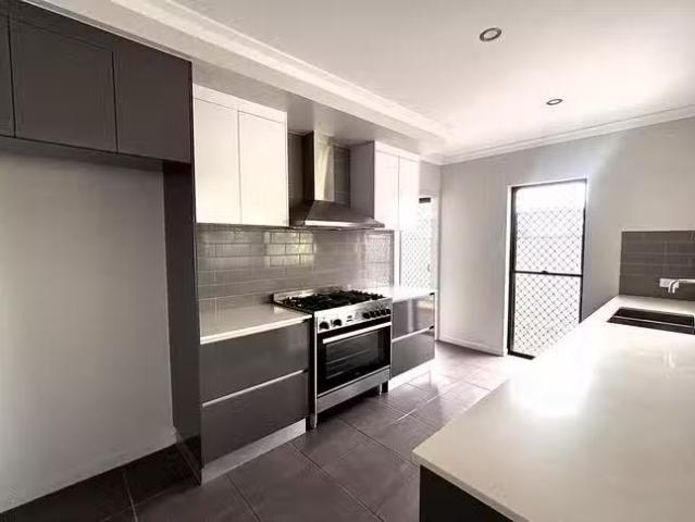 House for rent in Kewarra Beach, Queensland