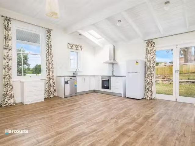 House for rent in Brooks Bay, Tasmania